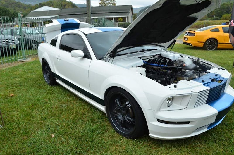 mustangs-invade-maggie-valley-the-44th-annual-mustangshelby-show-0047