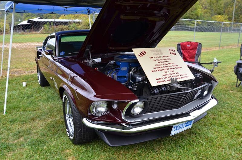 mustangs-invade-maggie-valley-the-44th-annual-mustangshelby-show-0054