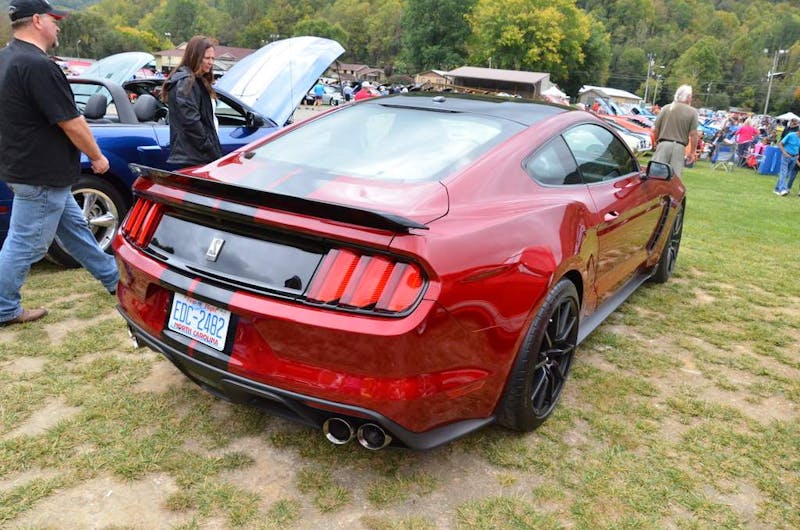 mustangs-invade-maggie-valley-the-44th-annual-mustangshelby-show-0102