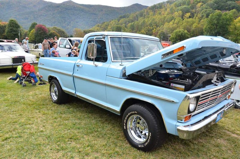 mustangs-invade-maggie-valley-the-44th-annual-mustangshelby-show-0137