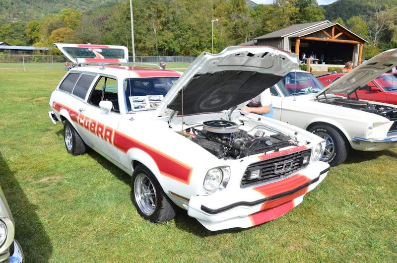 mustangs-invade-maggie-valley-the-44th-annual-mustangshelby-show-0165