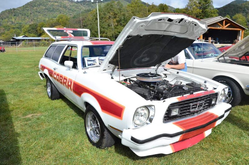mustangs-invade-maggie-valley-the-44th-annual-mustangshelby-show-0166