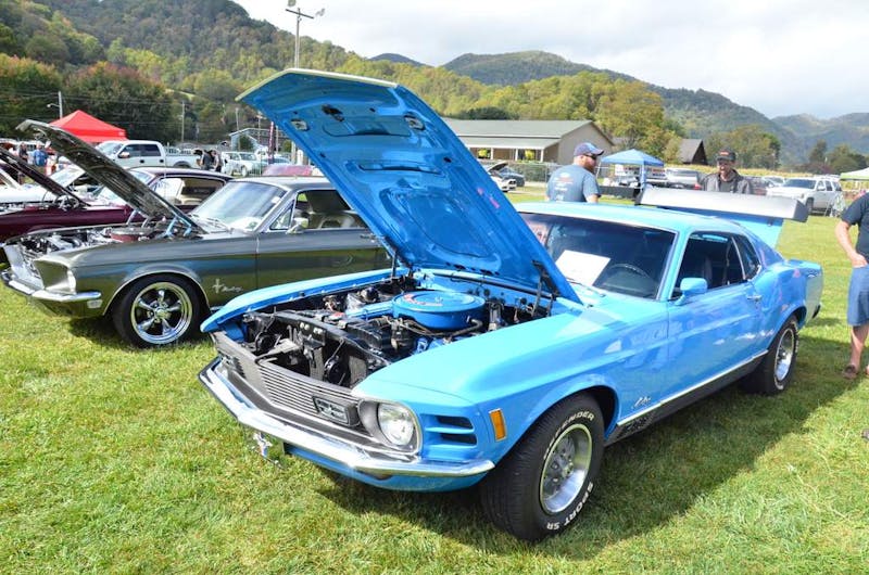 mustangs-invade-maggie-valley-the-44th-annual-mustangshelby-show-0169