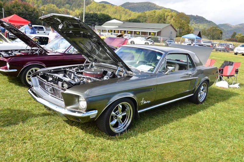 mustangs-invade-maggie-valley-the-44th-annual-mustangshelby-show-0171