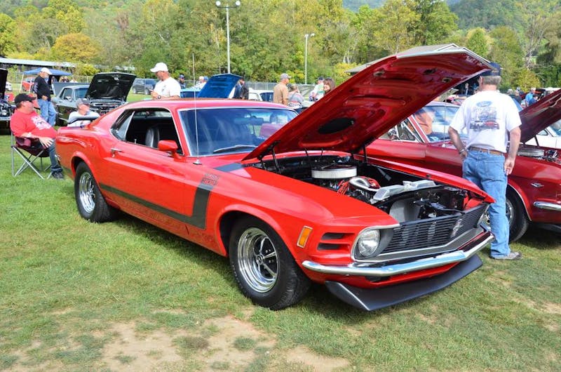 mustangs-invade-maggie-valley-the-44th-annual-mustangshelby-show-0181