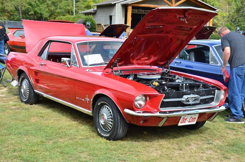 mustangs-invade-maggie-valley-the-44th-annual-mustangshelby-show-0200