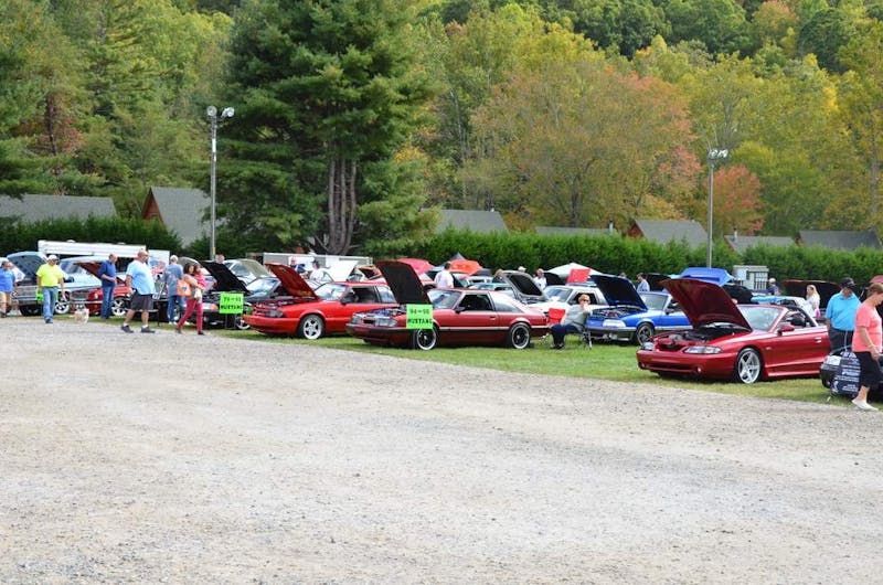 mustangs-invade-maggie-valley-the-44th-annual-mustangshelby-show-0207