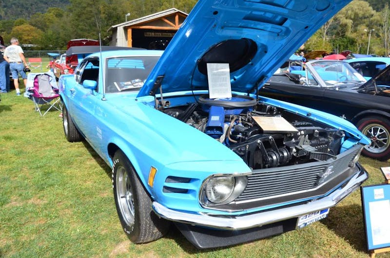 mustangs-invade-maggie-valley-the-44th-annual-mustangshelby-show-0215