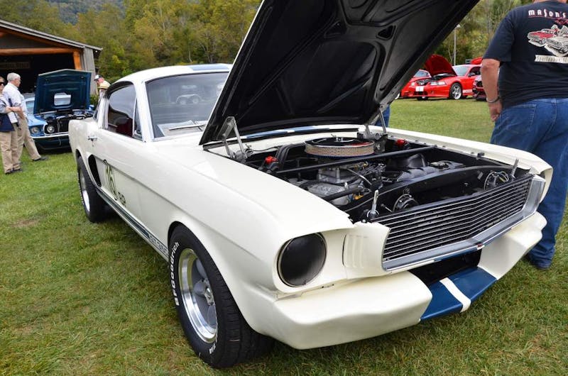 mustangs-invade-maggie-valley-the-44th-annual-mustangshelby-show-0249