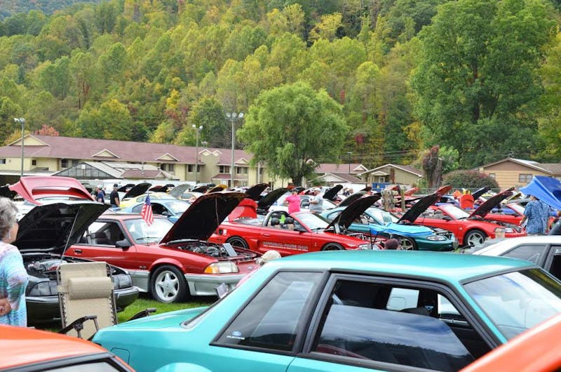 mustangs-invade-maggie-valley-the-44th-annual-mustangshelby-show-0286