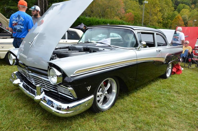 mustangs-invade-maggie-valley-the-44th-annual-mustangshelby-show-0290