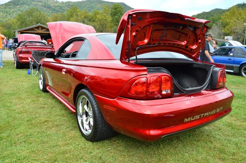 mustangs-invade-maggie-valley-the-44th-annual-mustangshelby-show-0334