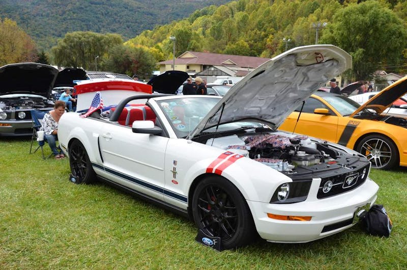 mustangs-invade-maggie-valley-the-44th-annual-mustangshelby-show-0364