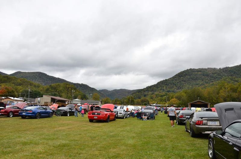 mustangs-invade-maggie-valley-the-44th-annual-mustangshelby-show-0380
