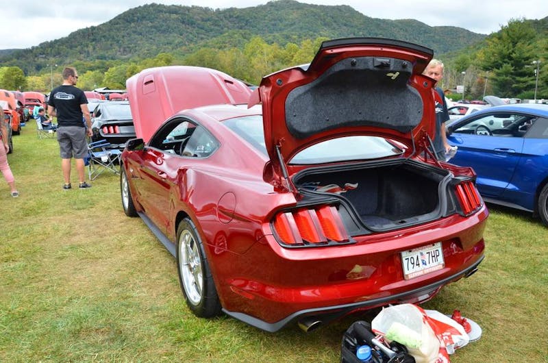 mustangs-invade-maggie-valley-the-44th-annual-mustangshelby-show-0391