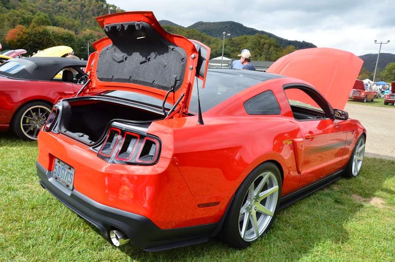 mustangs-invade-maggie-valley-the-44th-annual-mustangshelby-show-0404