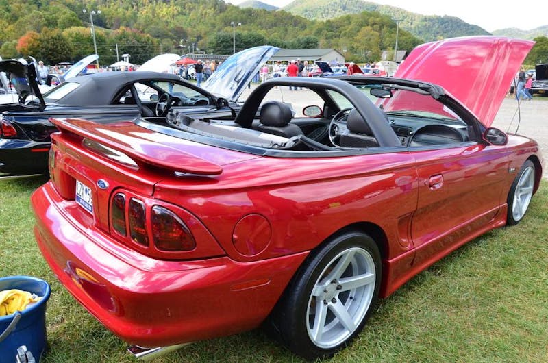 mustangs-invade-maggie-valley-the-44th-annual-mustangshelby-show-0416