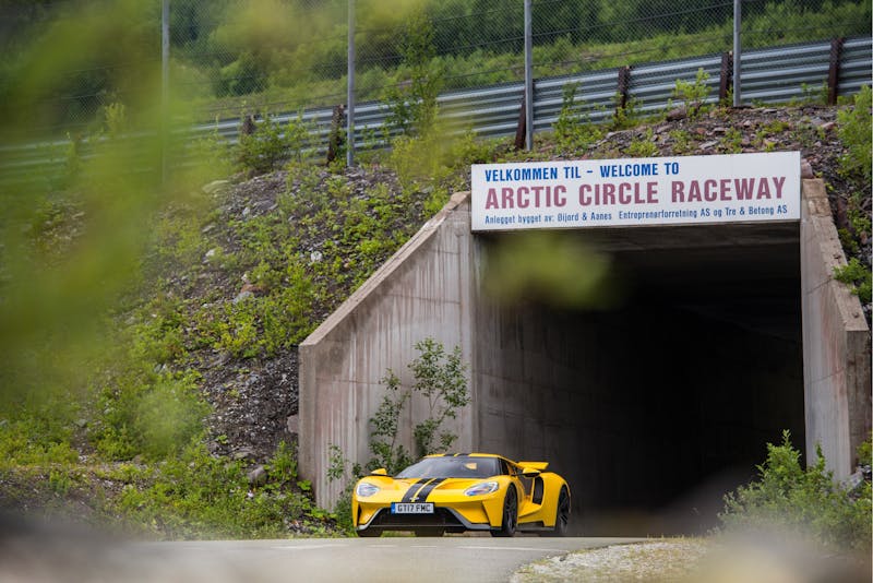 whats-it-like-to-take-a-dream-road-trip-in-a-ford-gt-0010