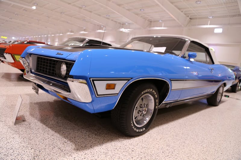 American-Muscle-Car-Museum-Tour-9131970-Torino-GT