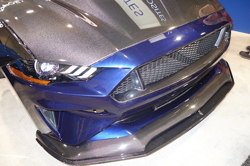 sema-2017-anderson-composites-debuts-2018-mustang-components-0004