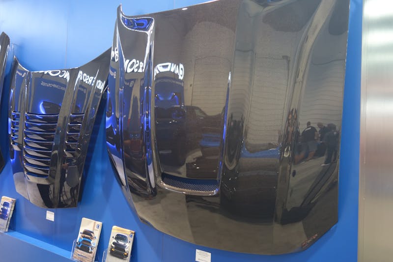sema-2017-anderson-composites-debuts-2018-mustang-components-0007