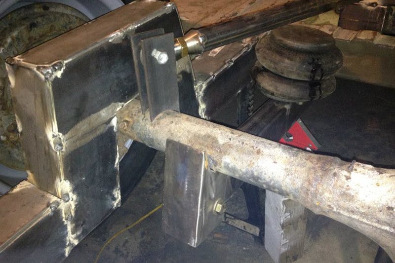 Driver-Side-4-Link-Mockup-Closeup