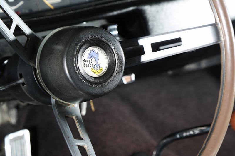 car-feature-when-a-turquoise-road-runner-is-your-best-option-0045