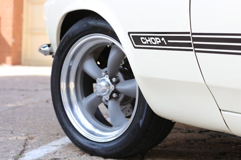 chopped-dropped-1969-mustang-built-the-old-school-way-0014