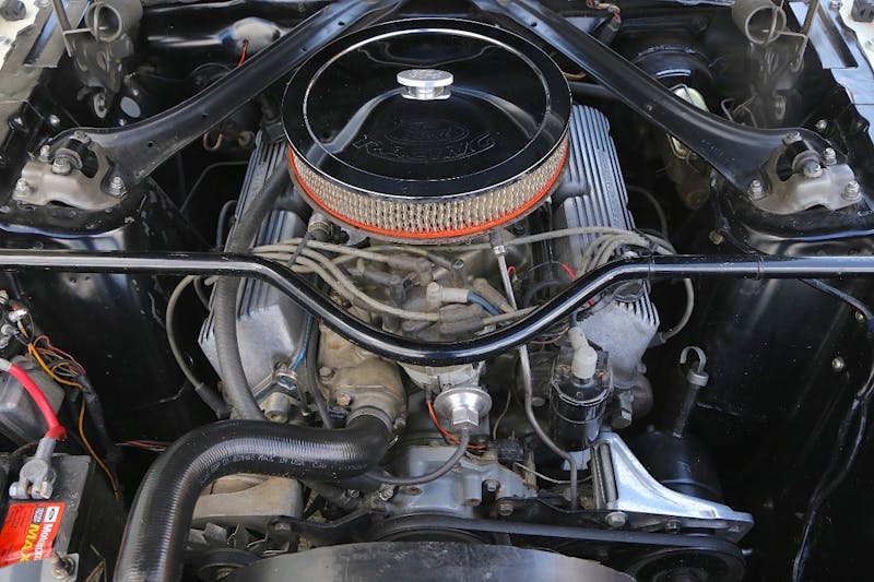 chopped-dropped-1969-mustang-built-the-old-school-way-0018