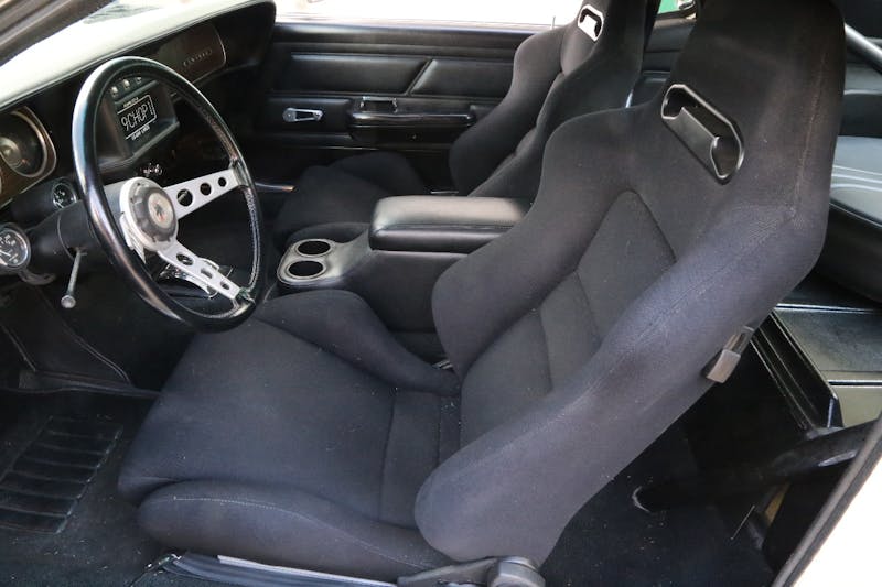 chopped-dropped-1969-mustang-built-the-old-school-way-0023