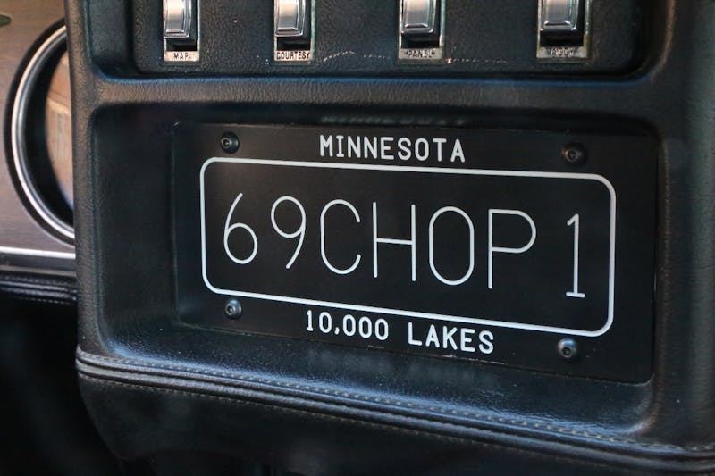 chopped-dropped-1969-mustang-built-the-old-school-way-0025