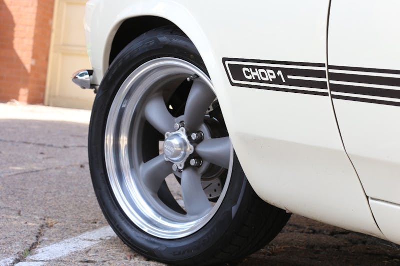 chopped-dropped-1969-mustang-built-the-old-school-way-0035