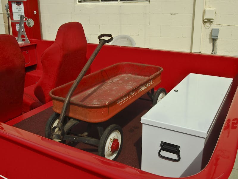 Red Wagon0150