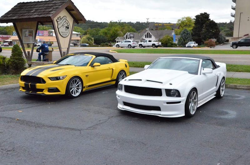 cruisin-the-strip-ford-style-in-pigeon-forge-0023