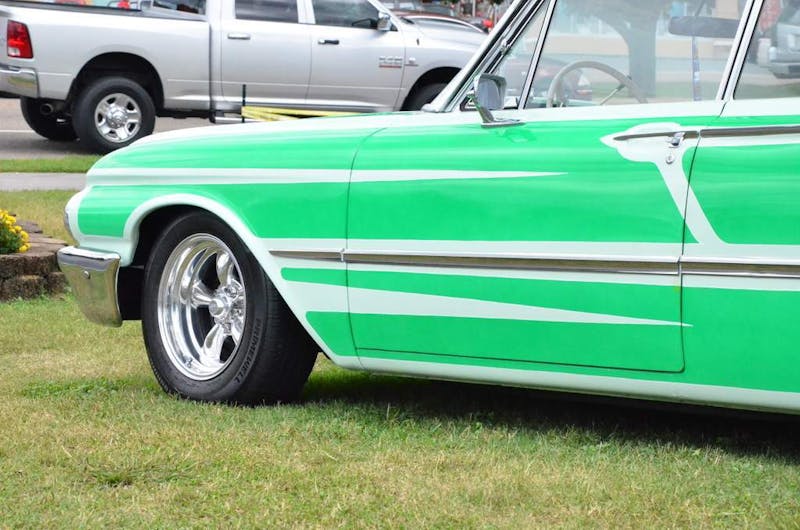 cruisin-the-strip-ford-style-in-pigeon-forge-0029