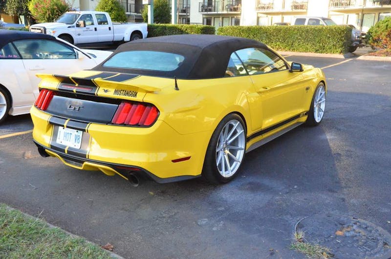 cruisin-the-strip-ford-style-in-pigeon-forge-0032