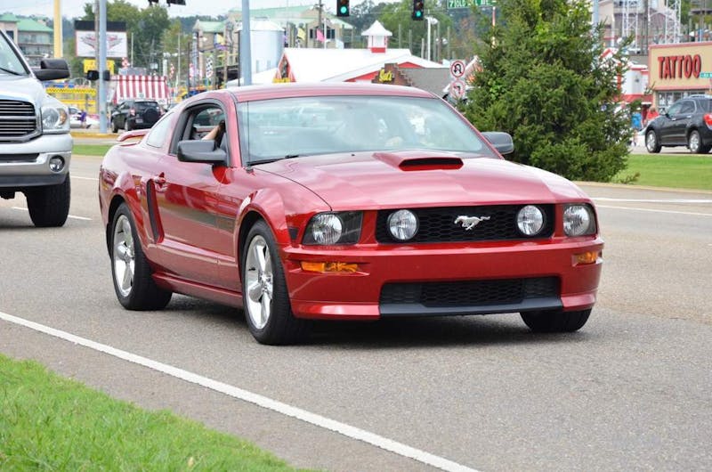 cruisin-the-strip-ford-style-in-pigeon-forge-0055
