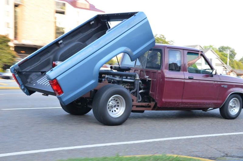 cruisin-the-strip-ford-style-in-pigeon-forge-0058