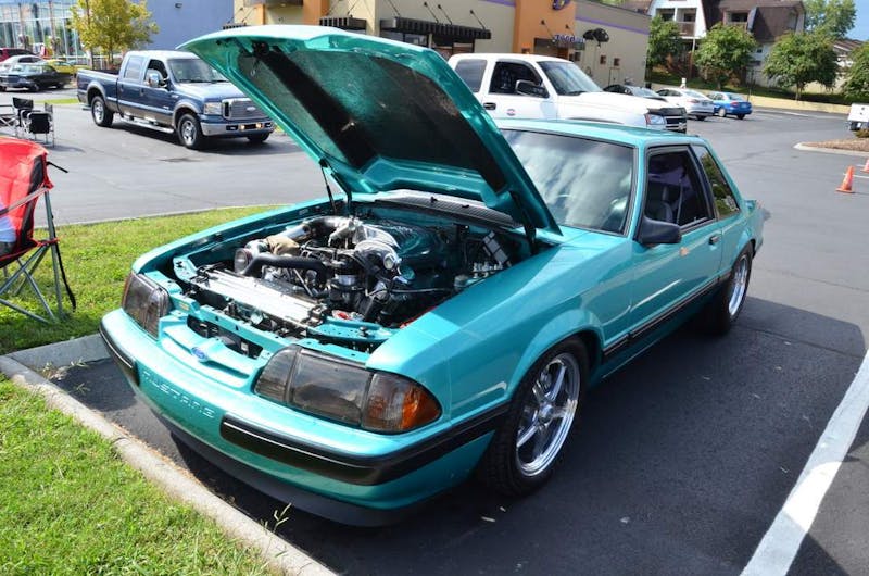 cruisin-the-strip-ford-style-in-pigeon-forge-0076