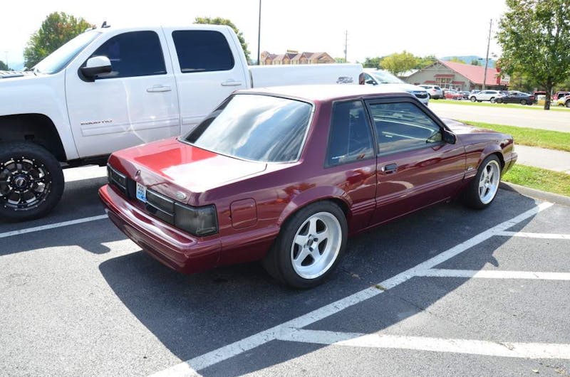 cruisin-the-strip-ford-style-in-pigeon-forge-0115