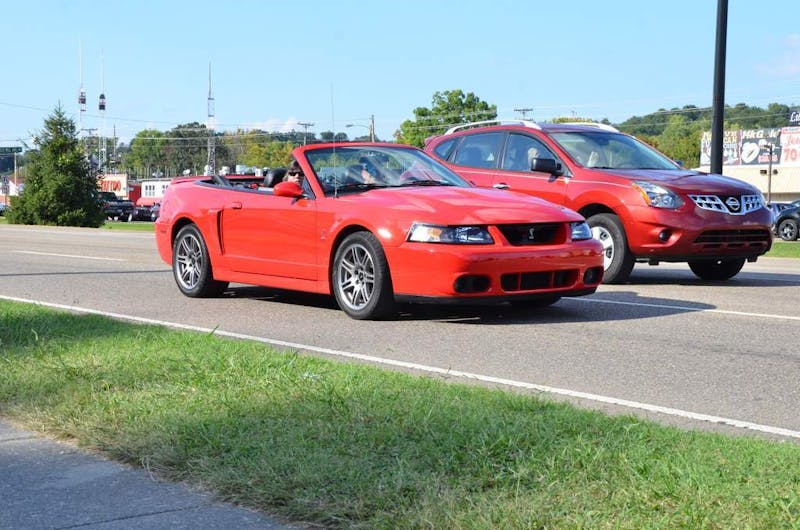 cruisin-the-strip-ford-style-in-pigeon-forge-0148