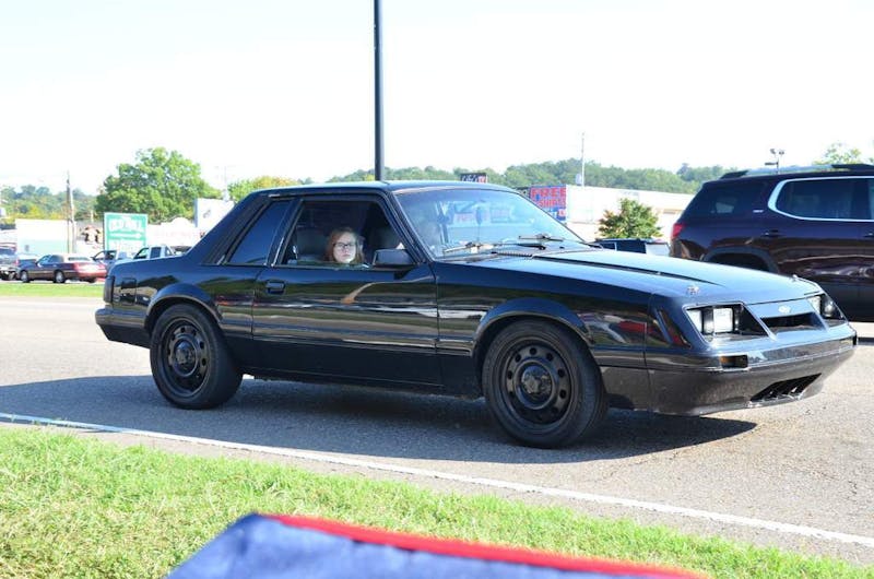 cruisin-the-strip-ford-style-in-pigeon-forge-0157