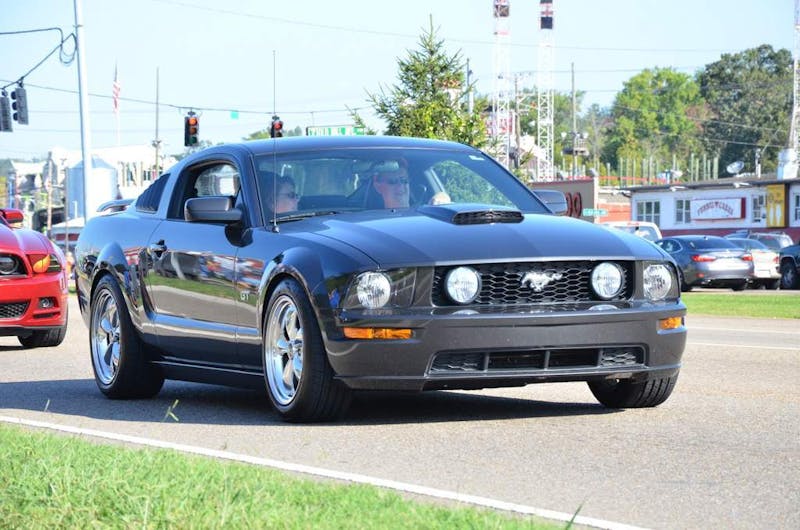 cruisin-the-strip-ford-style-in-pigeon-forge-0162