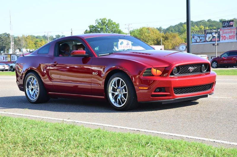 cruisin-the-strip-ford-style-in-pigeon-forge-0163