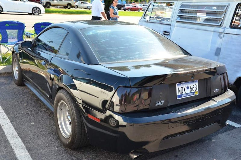 cruisin-the-strip-ford-style-in-pigeon-forge-0201