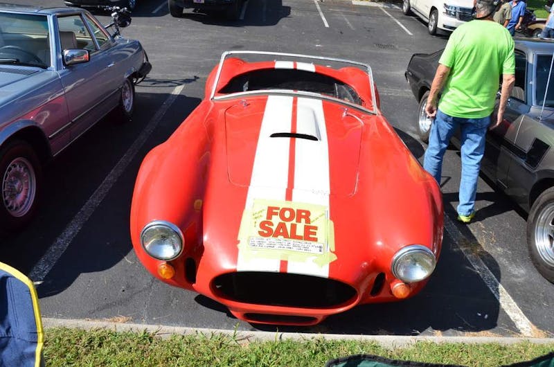 cruisin-the-strip-ford-style-in-pigeon-forge-0211