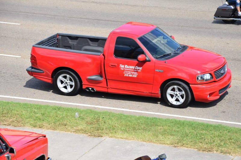cruisin-the-strip-ford-style-in-pigeon-forge-0232