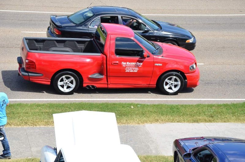 cruisin-the-strip-ford-style-in-pigeon-forge-0234