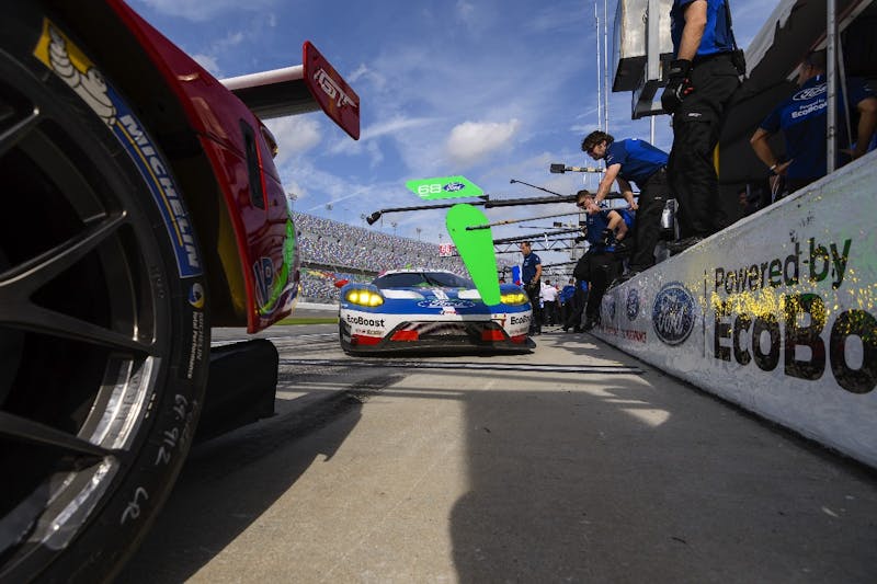 Ford-GT-Races-IMSA-Daytona-2316o