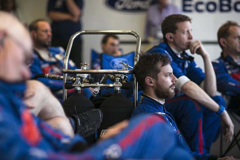 10705dgFord-GT-Finishes-P2-At-Le-Mans-2017-35387113215o